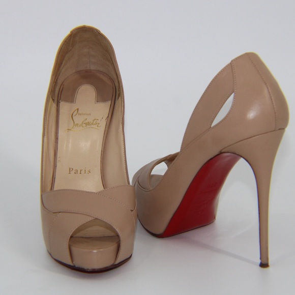 CHRISTIAN LOUBITON HEELS - Picture 9 of 13